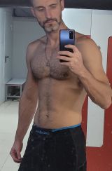 Миниатюра Мужчина Алекс Черемушки Фотография 