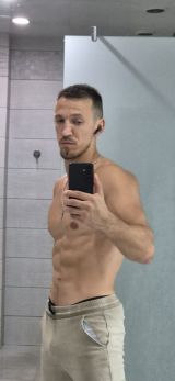 Миниатюра Мужчина Макс Фотография 