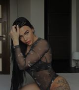 Миниатюра Индивидуалка Мия Фестивальный Фотография 