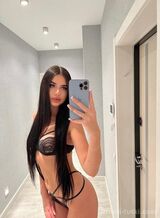 Миниатюра Индивидуалка Каролина Фестивальный Фотография 