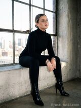 Миниатюра Индивидуалка Красавица Алиса Центральный Фотография 