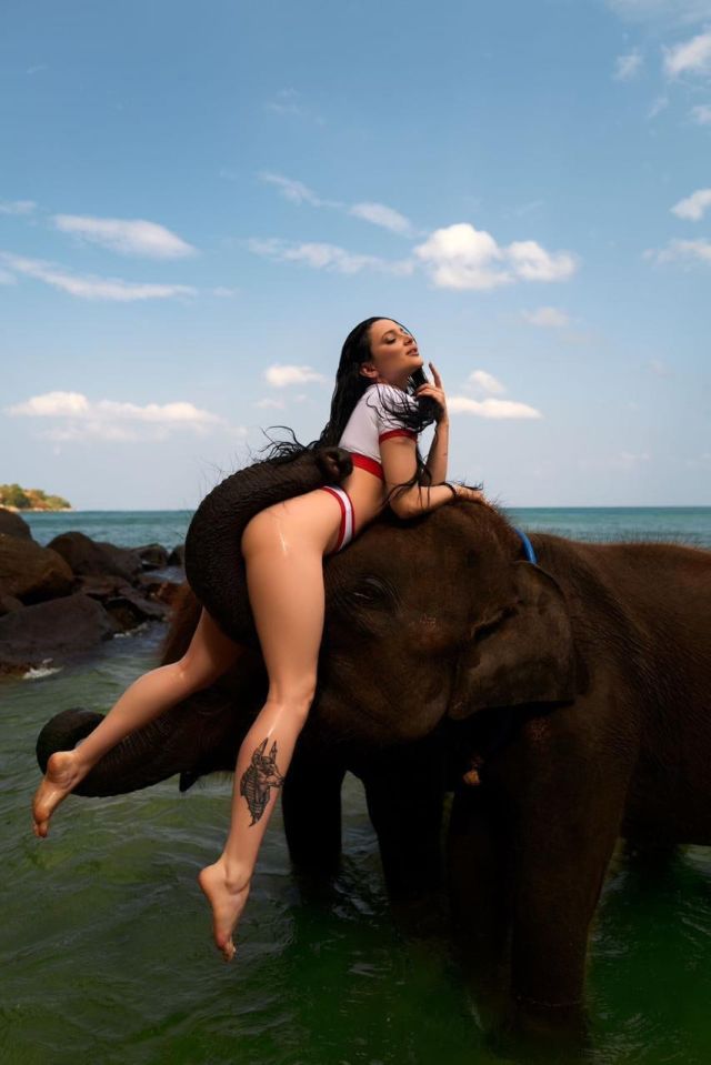 Индивидуалка Наоми  Центральный Фотография 