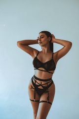 Миниатюра Индивидуалка Лилиана Центральный Фотография 