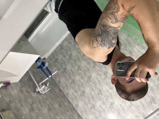 Мужчина Макс ККБ Фотография 