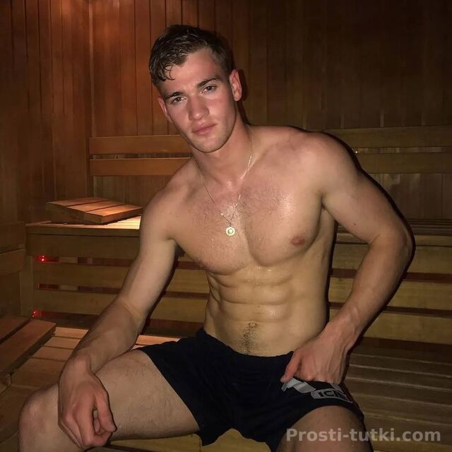 Мужчина Денис Фотография 