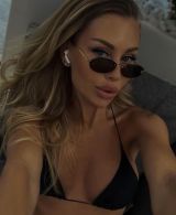 Миниатюра Индивидуалка Аманда Фотография 