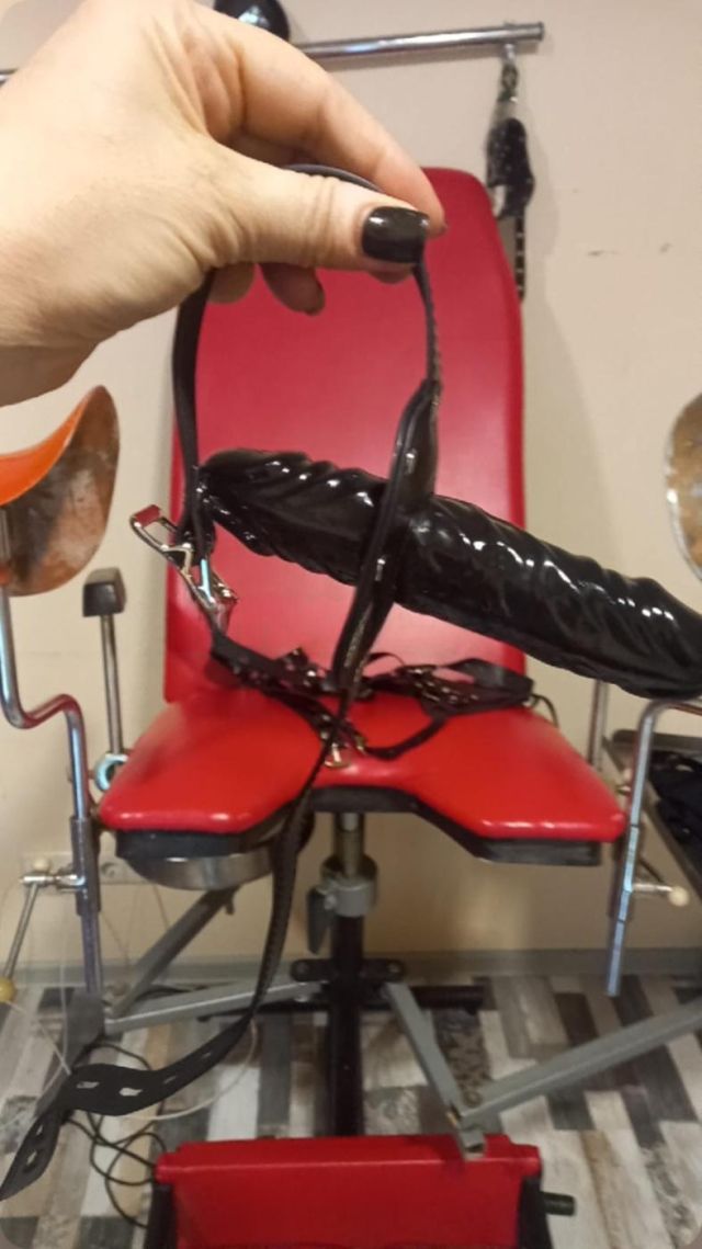 Индивидуалка Эвелина страп Черемушки Фотография 