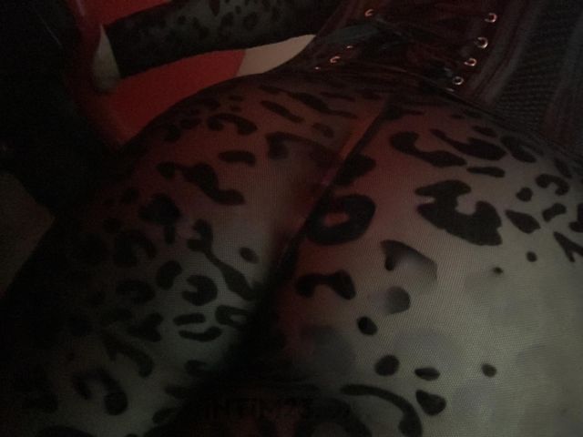 Индивидуалка Эвелина страп Черемушки Фотография 